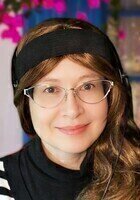 Glasgow AP Chinese Language and Culture tutor named Leila