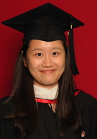 A photo of Yiwen, a tutor from Shanghai University
