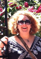 A photo of Colleen, a tutor from University of Oregon
