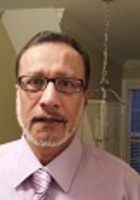 A photo of Mustansir, a tutor from Indian Institute of Technology, India