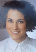A photo of Isabelle, a tutor from Universidade Estácio de Sá, Rio de Janeiro, Brazil