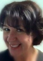 A photo of Elizabeth, a tutor from Florida International University