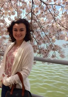A photo of Meera, a tutor from Christopher Newport University