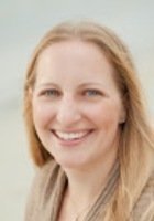 A photo of Jennifer, a tutor from Connecticut College