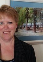 A photo of Karen, a tutor from Augsburg College
