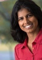 A photo of Raywa, a tutor from Long Island University - Brooklyn