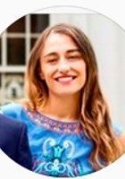 A photo of Helen, a tutor from Colorado College