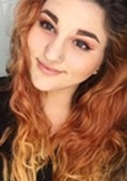 A photo of April, a tutor from University of Central Florida