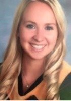 A photo of Ashley, a tutor from Sacred Heart University