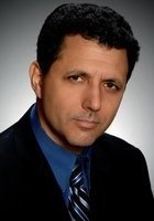 A photo of Roberto, a tutor from Columbia University in the City of New York