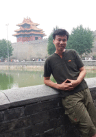 A photo of Henry, a tutor from beijing computer institute