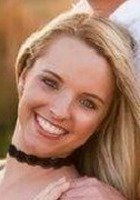 A photo of Sarah, a tutor from University of Arkansas