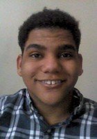 A photo of Shaun, a tutor from Haverford College