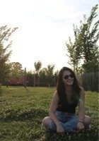 A photo of Holly, a tutor from SUNY at Binghamton