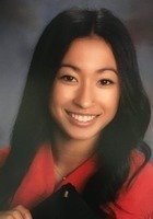 A photo of Nicole, a tutor from Boston University