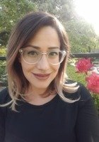 A photo of Elizabeth, a tutor from The University of Texas at Austin
