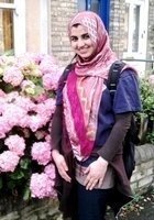 A photo of Ayesha, a tutor from University of Punjab