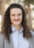 A photo of Julian, a tutor from University of California-San Diego