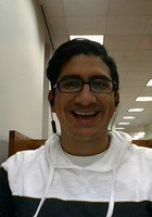 A photo of Daniel, a tutor from Universidad San Francisco de Quito