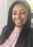 A photo of Kelsey, a tutor from Marymount College