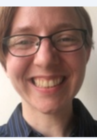 A photo of Kira, a tutor from Agnes Scott College