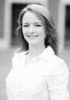 A photo of Elizabeth, a tutor from University of Puget Sound