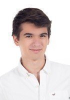 A photo of Gabriel, a tutor from Stanford University