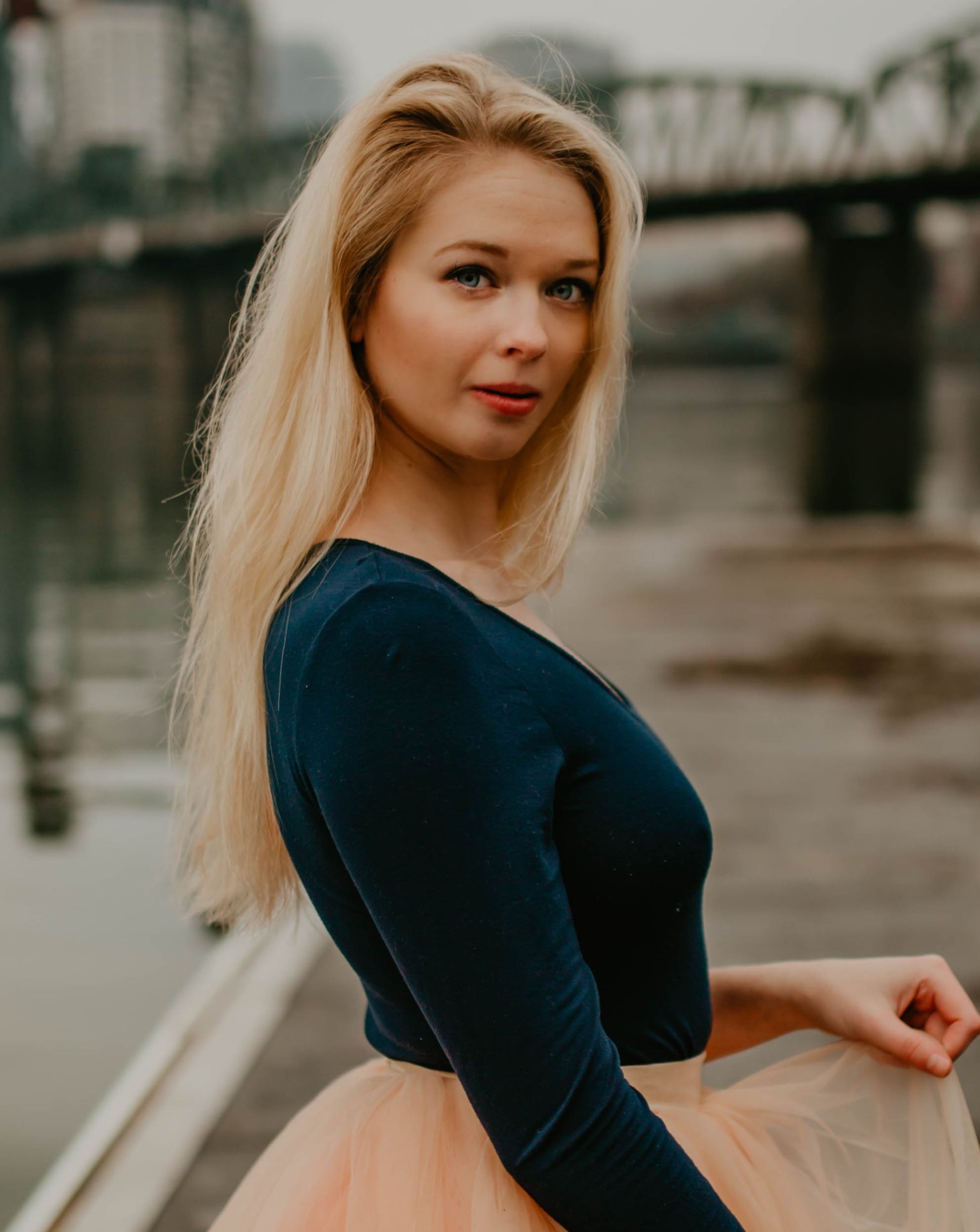 Vancouver Yoga tutor named Sara Vancouver Yoga tutor named Sara