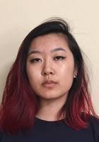 A photo of Vivian, a tutor from Emory University