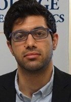 A photo of Arshya, a tutor from University of California-San Diego