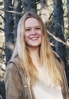 A photo of Christina, a tutor from Claremont McKenna College