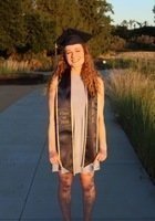 A photo of Juliana, a tutor from University of California-Davis