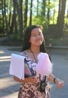 A photo of Grace, a tutor from Western Washington University