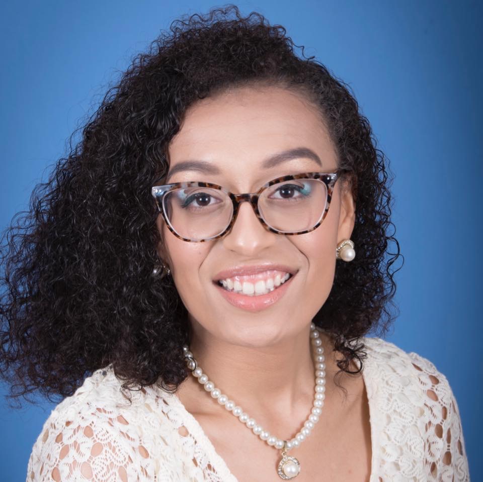 Liverpool Zoology tutor named Lorenna