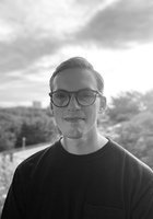 A photo of Nicholas, a tutor from George Washington University