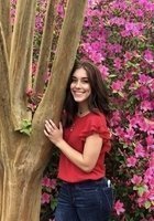A photo of Hannah, a tutor from Mercer University