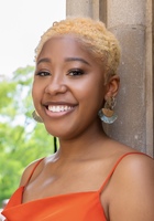Hamilton Photography tutor named Maya Hamilton Photography tutor named Maya