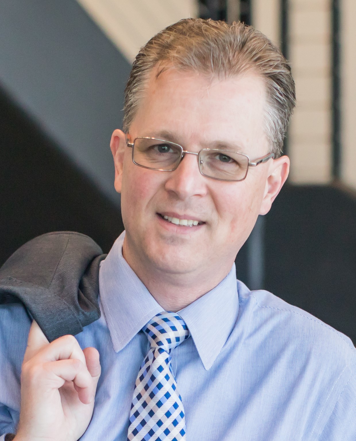 Birmingham Cost Accounting tutor named David Birmingham Cost Accounting tutor named David