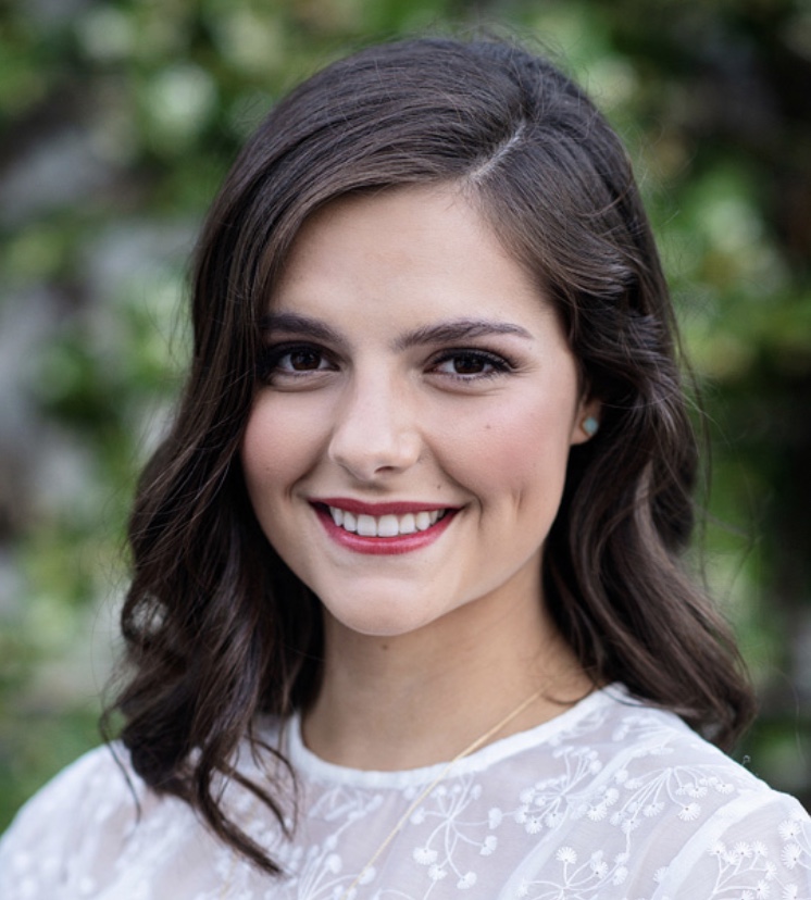 Winnipeg Composition tutor named Caroline