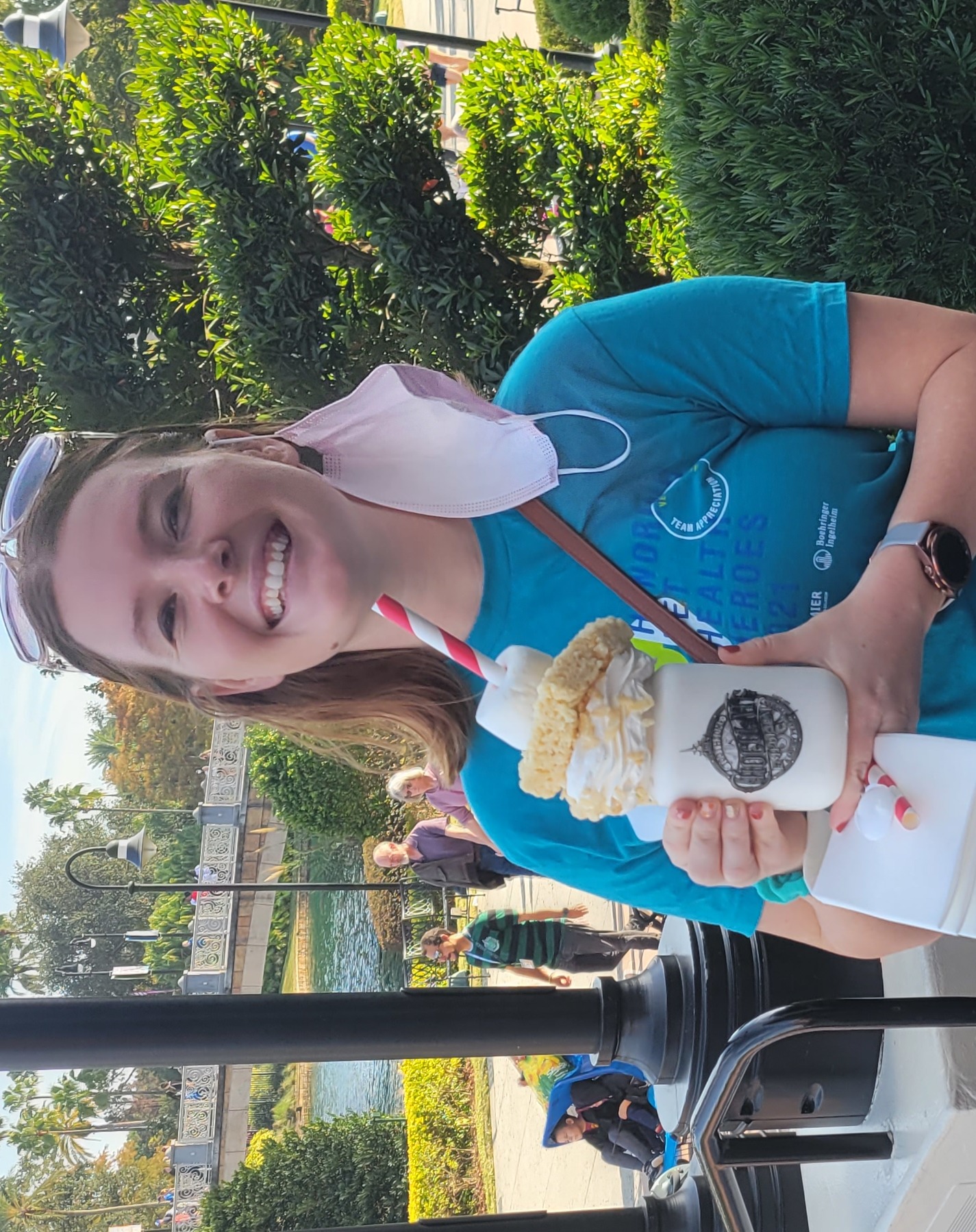 Montreal Marine Biology tutor named Lexi