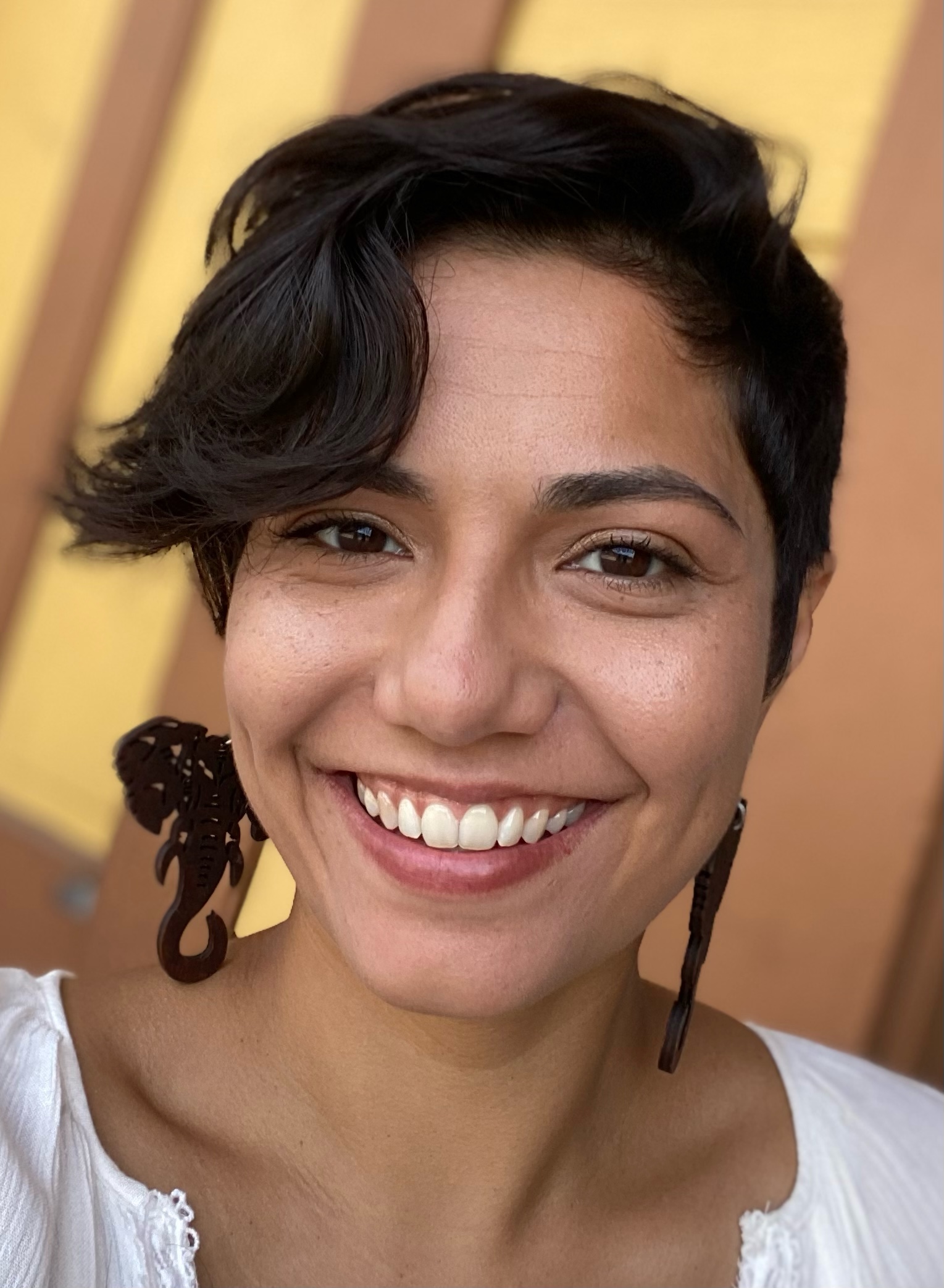 Victoria Yoga tutor named Gabrielle Victoria Yoga tutor named Gabrielle