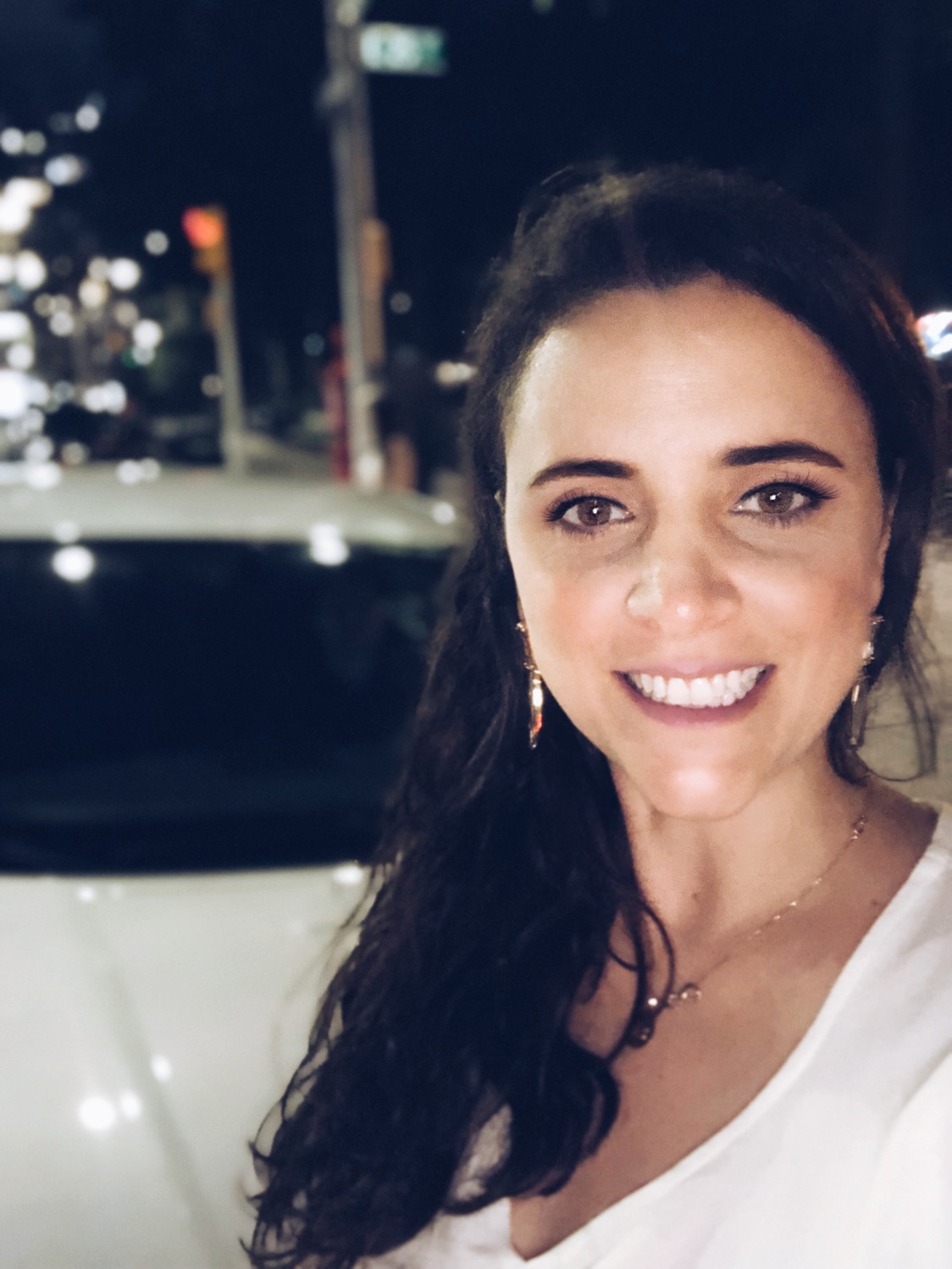 Halifax Portuguese tutor named Roberta