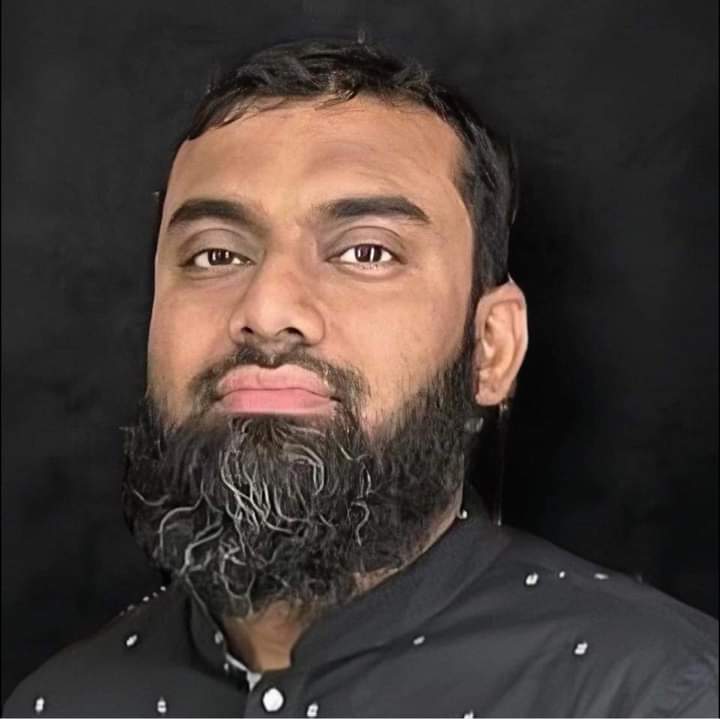 Belfast Corporate Finance tutor named FAISAL