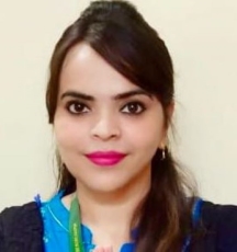 Bolton Coding tutor named Kavita