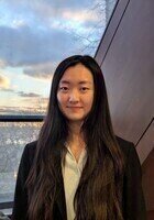 Edmonton SAT tutor named Aria