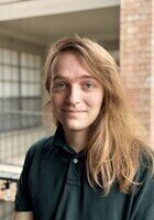 Cardiff Violin tutor named Colton