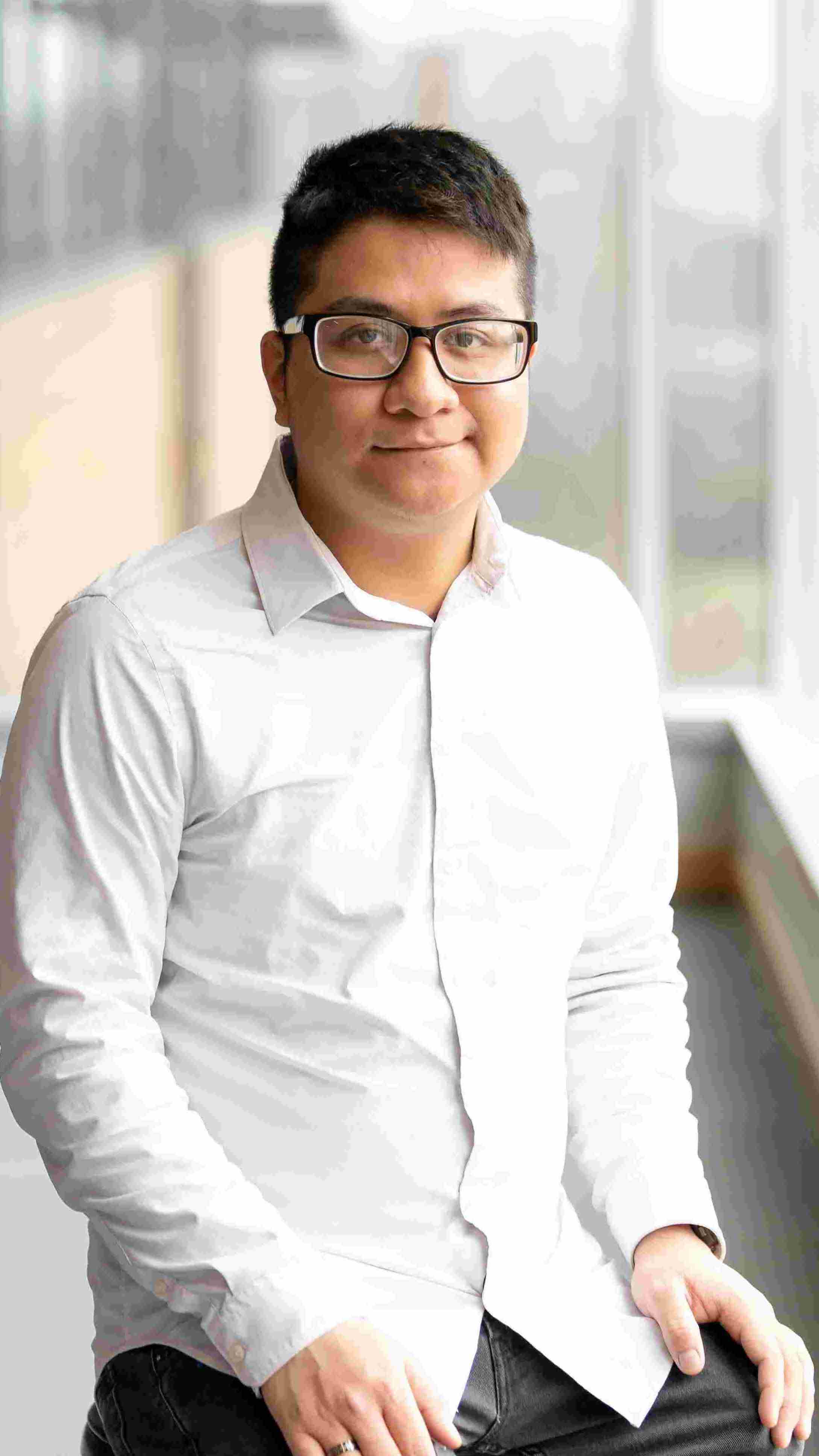 Oxford Logic tutor named Ivan