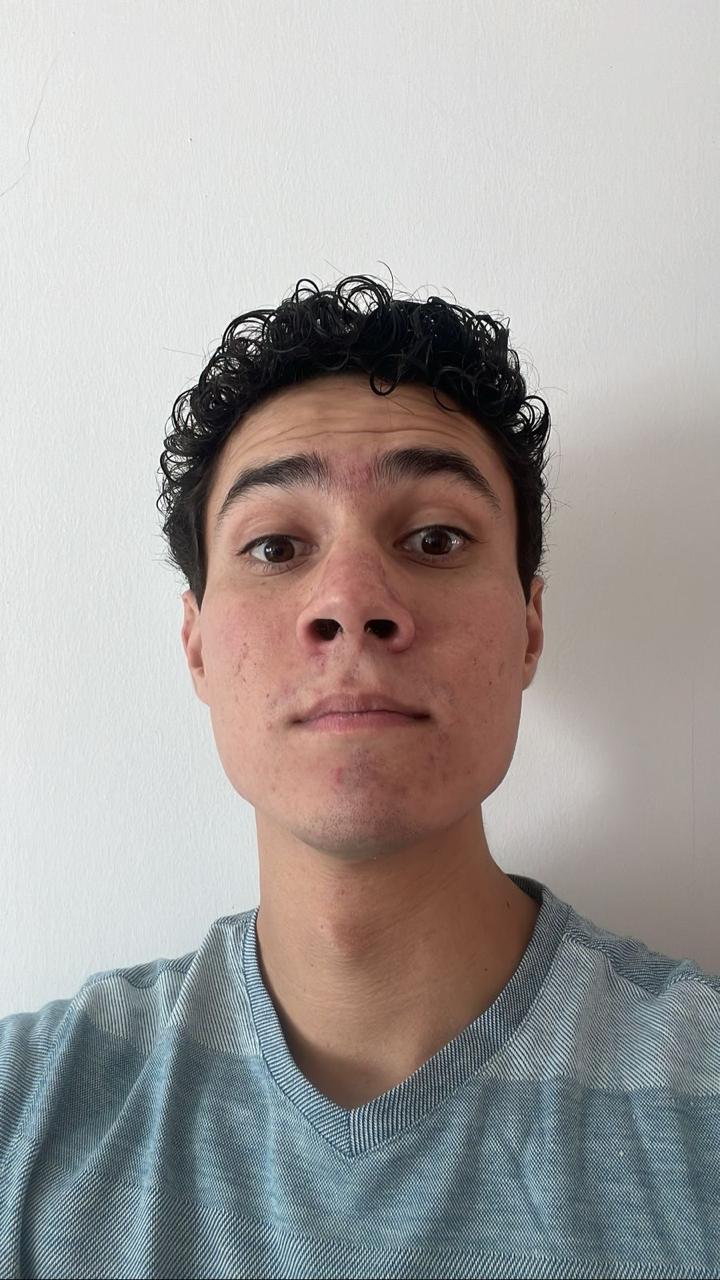 London Data Management tutor named Daniel