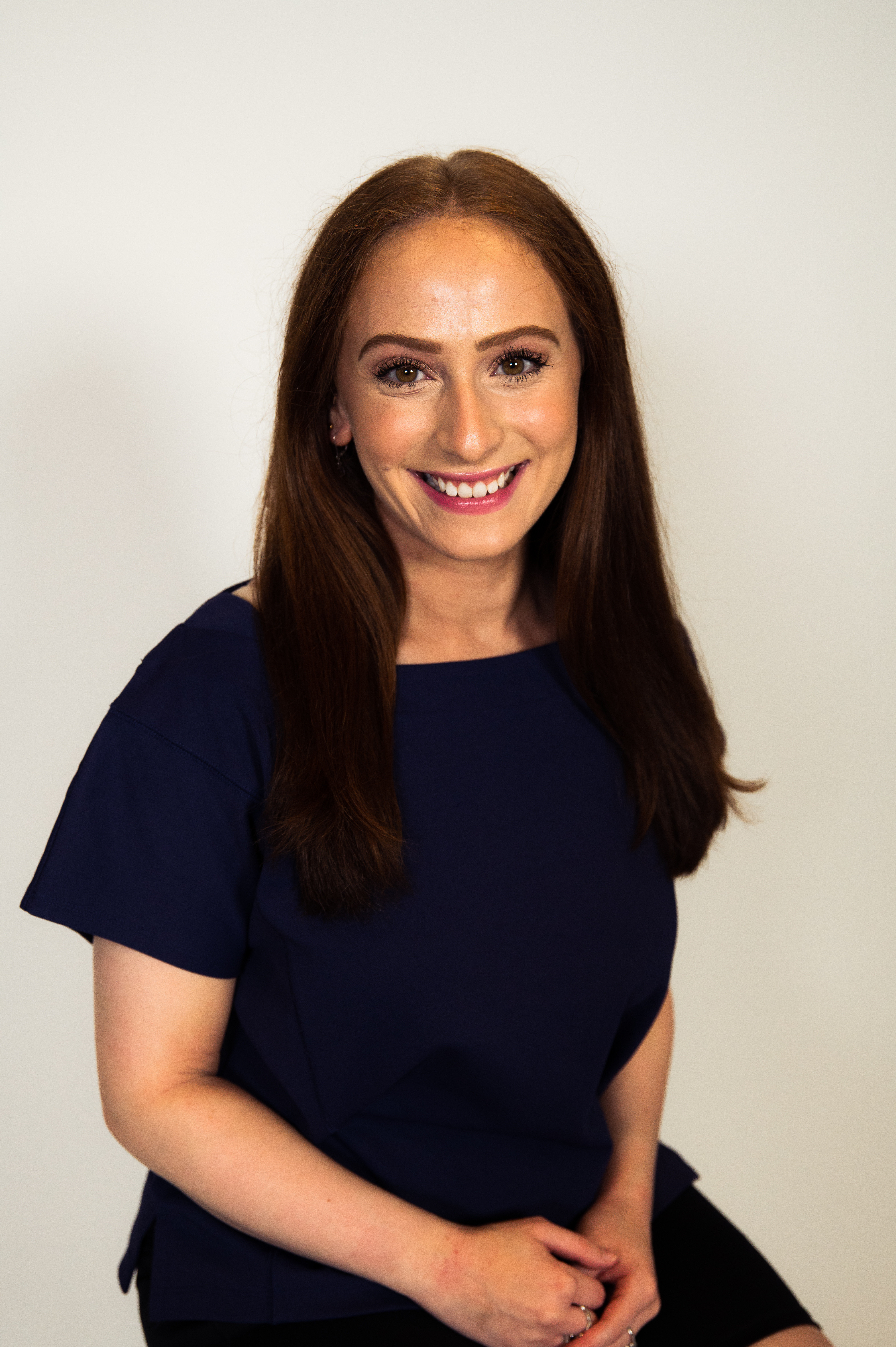 Glasgow IB French tutor named Vanessa