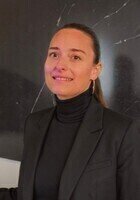 Waterloo French 2 tutor named Asli